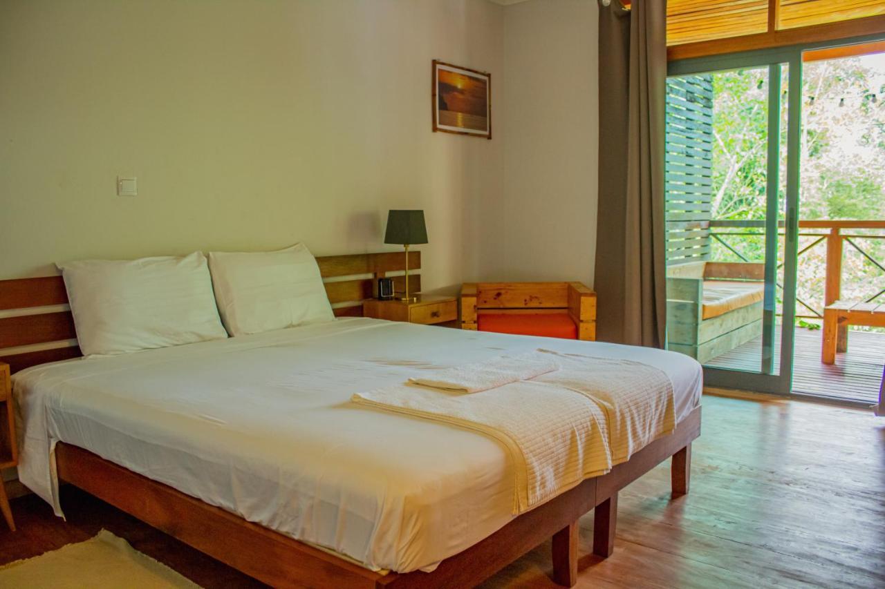 Eden Valley Ecolodge And Farming Madalena Екстер'єр фото