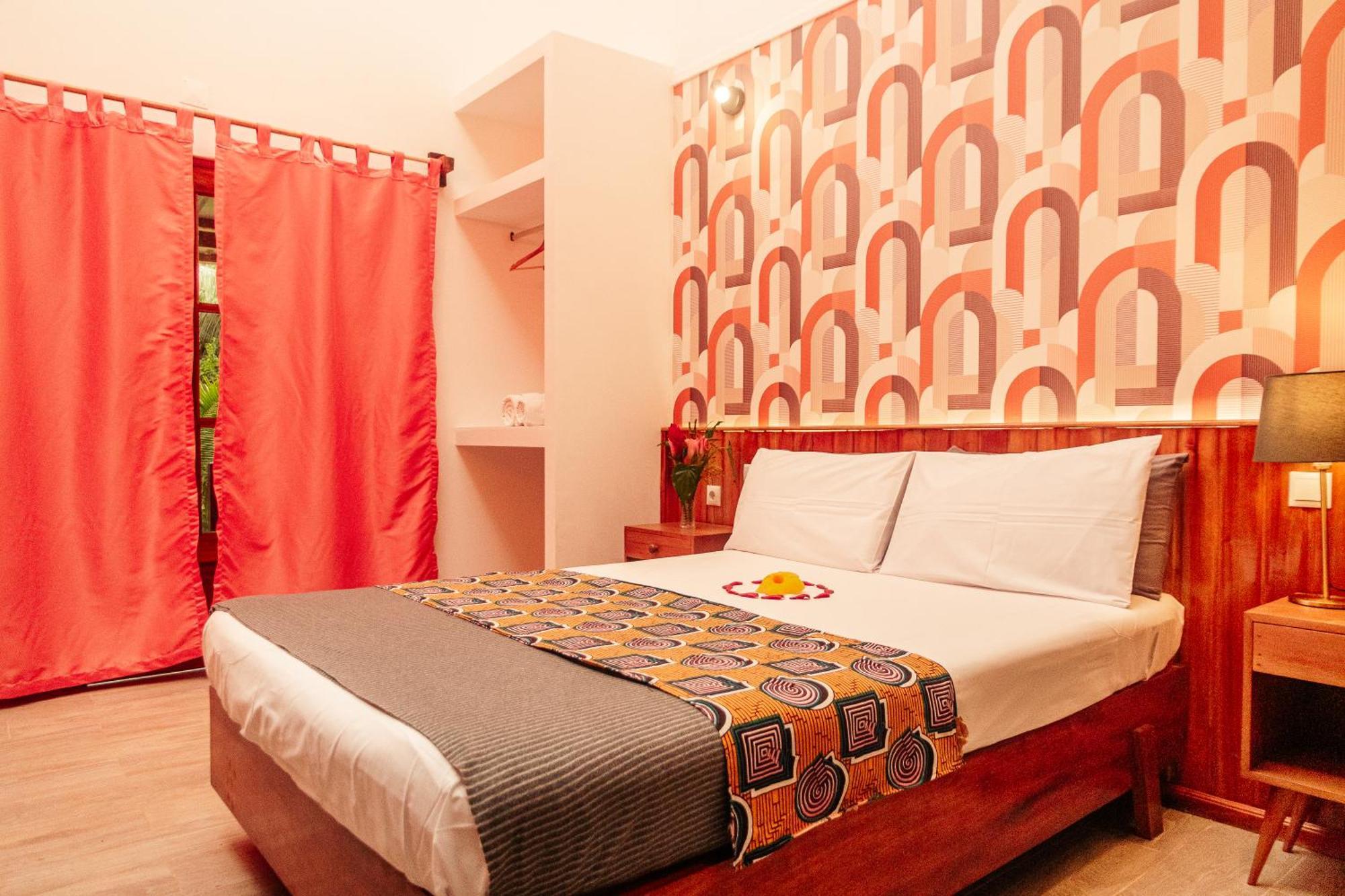 Eden Valley Ecolodge And Farming Madalena Екстер'єр фото
