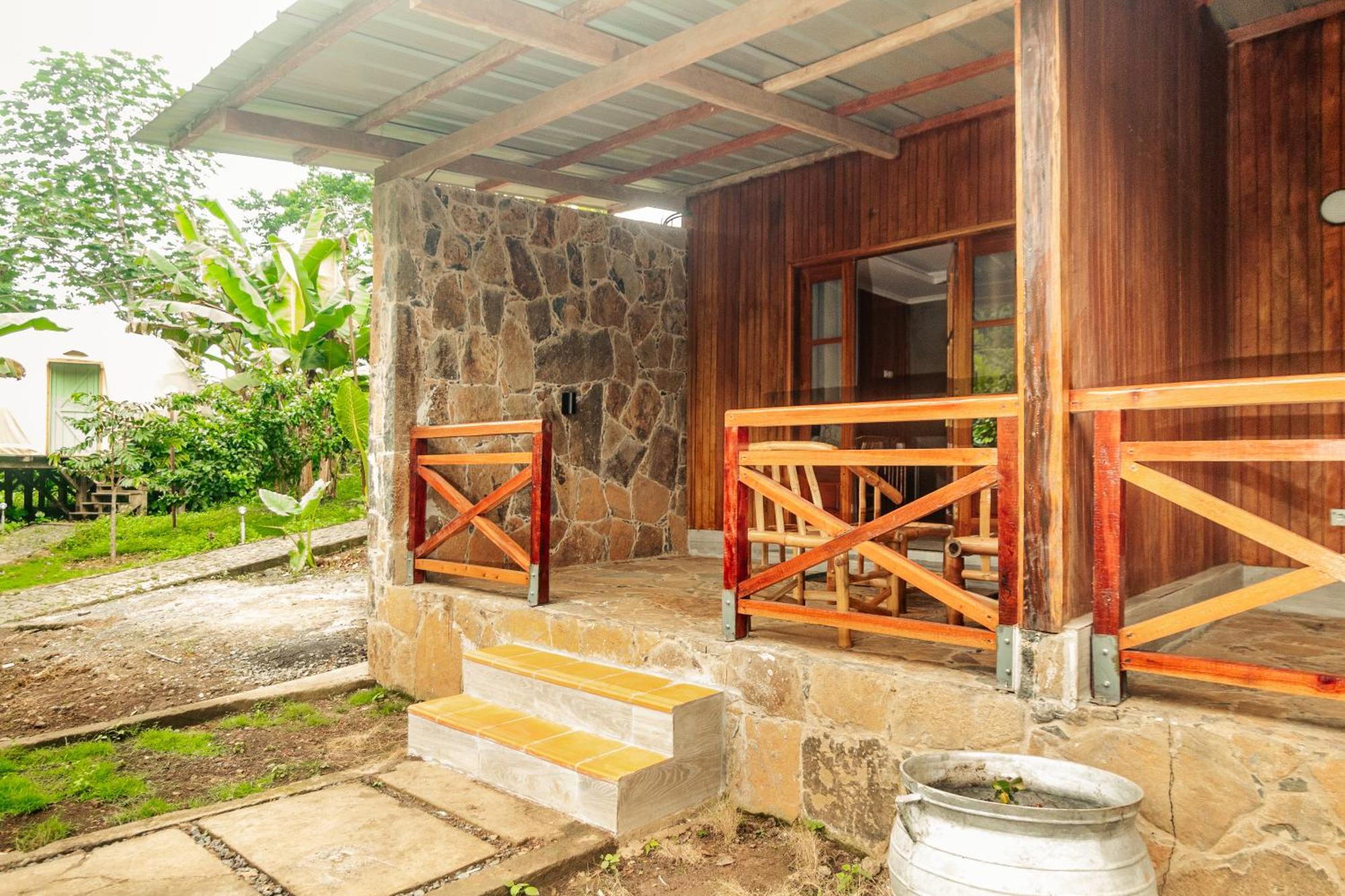 Eden Valley Ecolodge And Farming Madalena Екстер'єр фото
